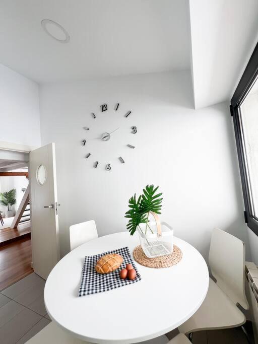 Centrico Apartamento Recien Reformado. Santander Luaran gambar