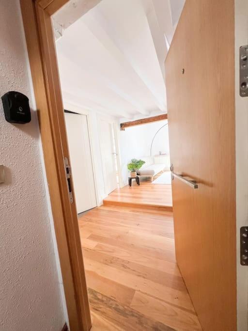 Centrico Apartamento Recien Reformado. Santander Luaran gambar