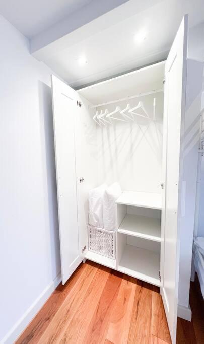 Centrico Apartamento Recien Reformado. Santander Luaran gambar